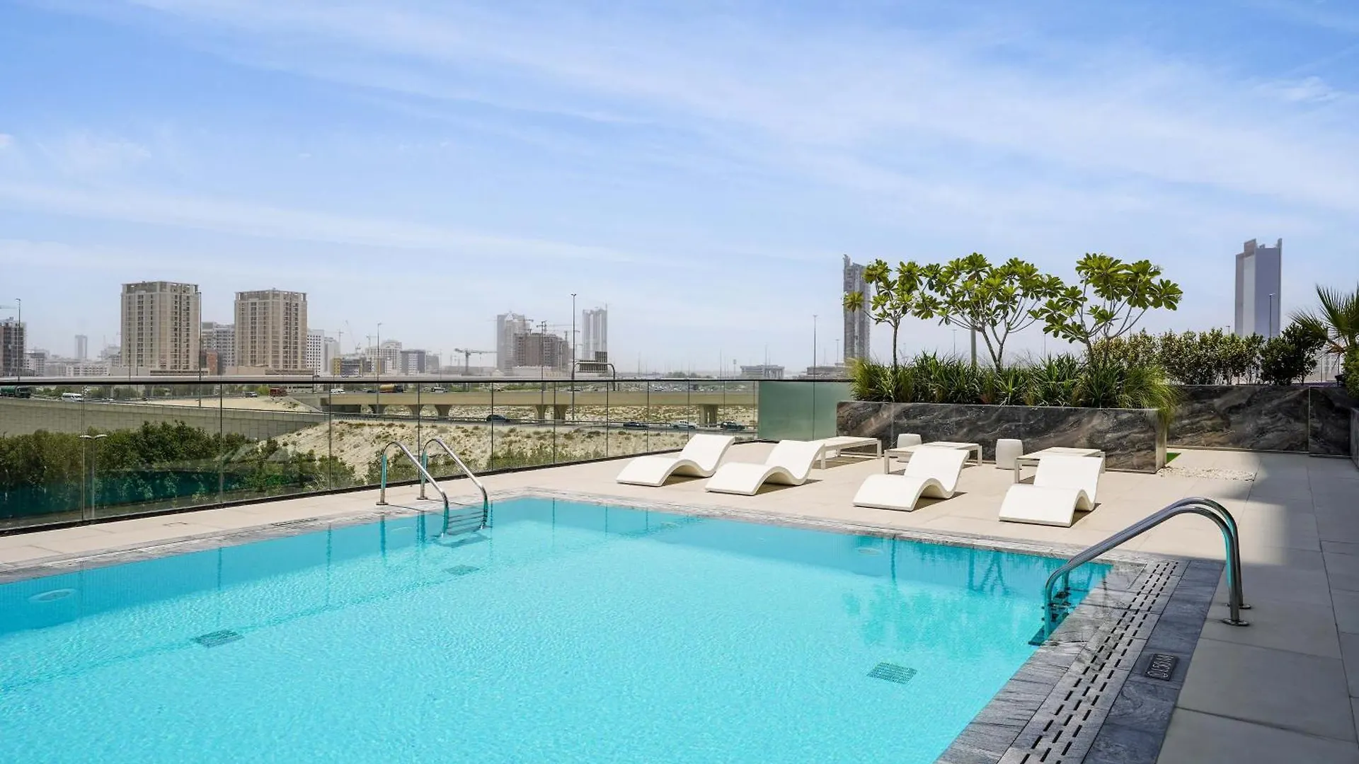 Designer 1Br Retreat In Jvc With A Spacious Balcony And Premium Interiors Dubai 0*,