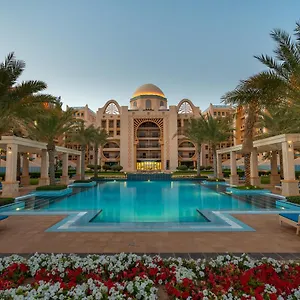  Apartment Amazing Beachfront Near Atlantis Waterpark By Simply Comfort Sarai Palm Jumeirah